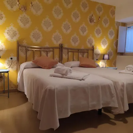 Rural Martin Banos De Montemayor