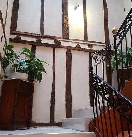 Rural Martin Banos De Montemayor