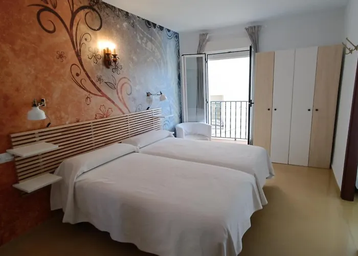 Rural Martin Banos De Montemayor