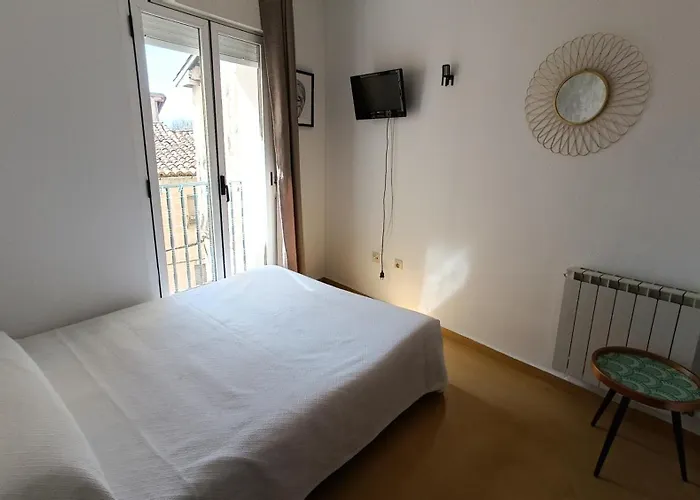 Hotel Rural Martin Banos De Montemayor